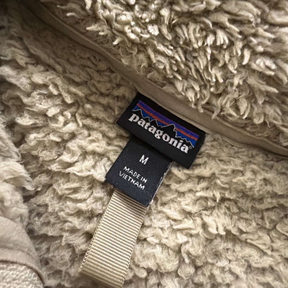 Patagonia 1/4 Zip Fleece Pullover Womens Sz‎ Medium Coat Khaki Walking Hiking - Picture 4 of 6